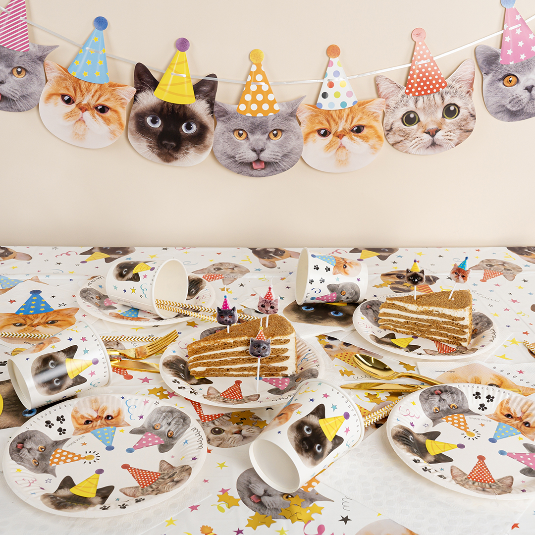 Набор свечей Фигура, Котики, 6 см, 5 шт. с держат.