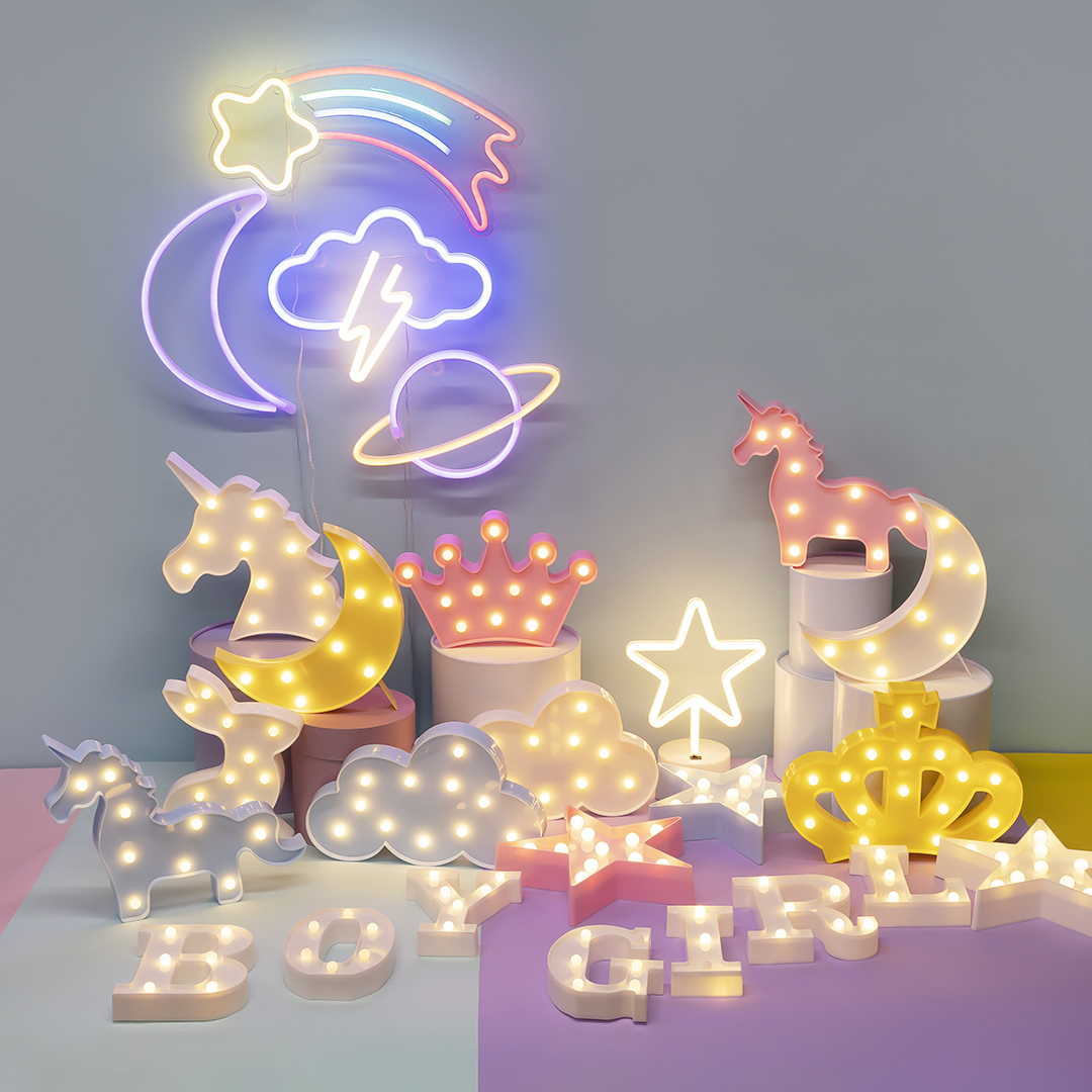 Световая фигура Голова Единорога, 18*32 см. Белый, 1 шт.