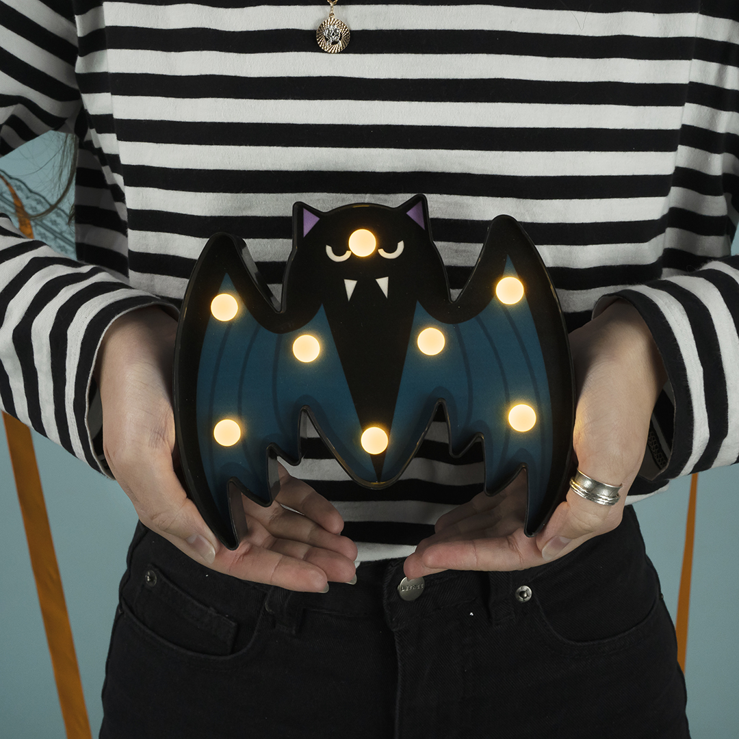 Световая фигура Летучая мышь, 15,5*18 см. Черный, 1 шт.