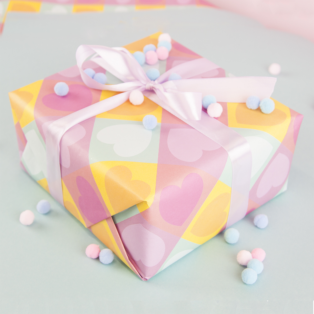 Упаковочная бумага (0,7*1 м) Нежные сердца, 10 шт.