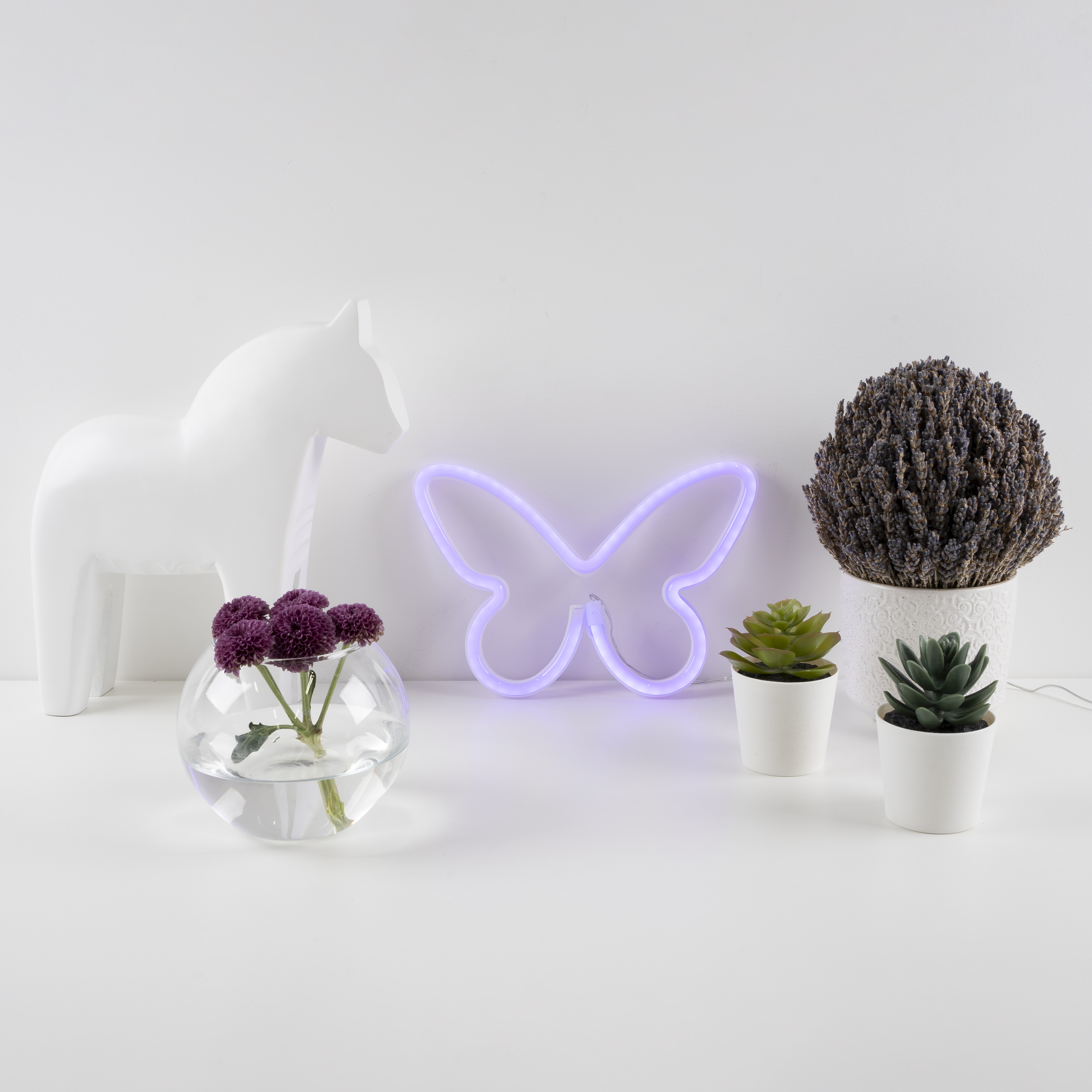 Световая фигура Бабочка, 16*22,5 см. Сиреневый, 1 шт.