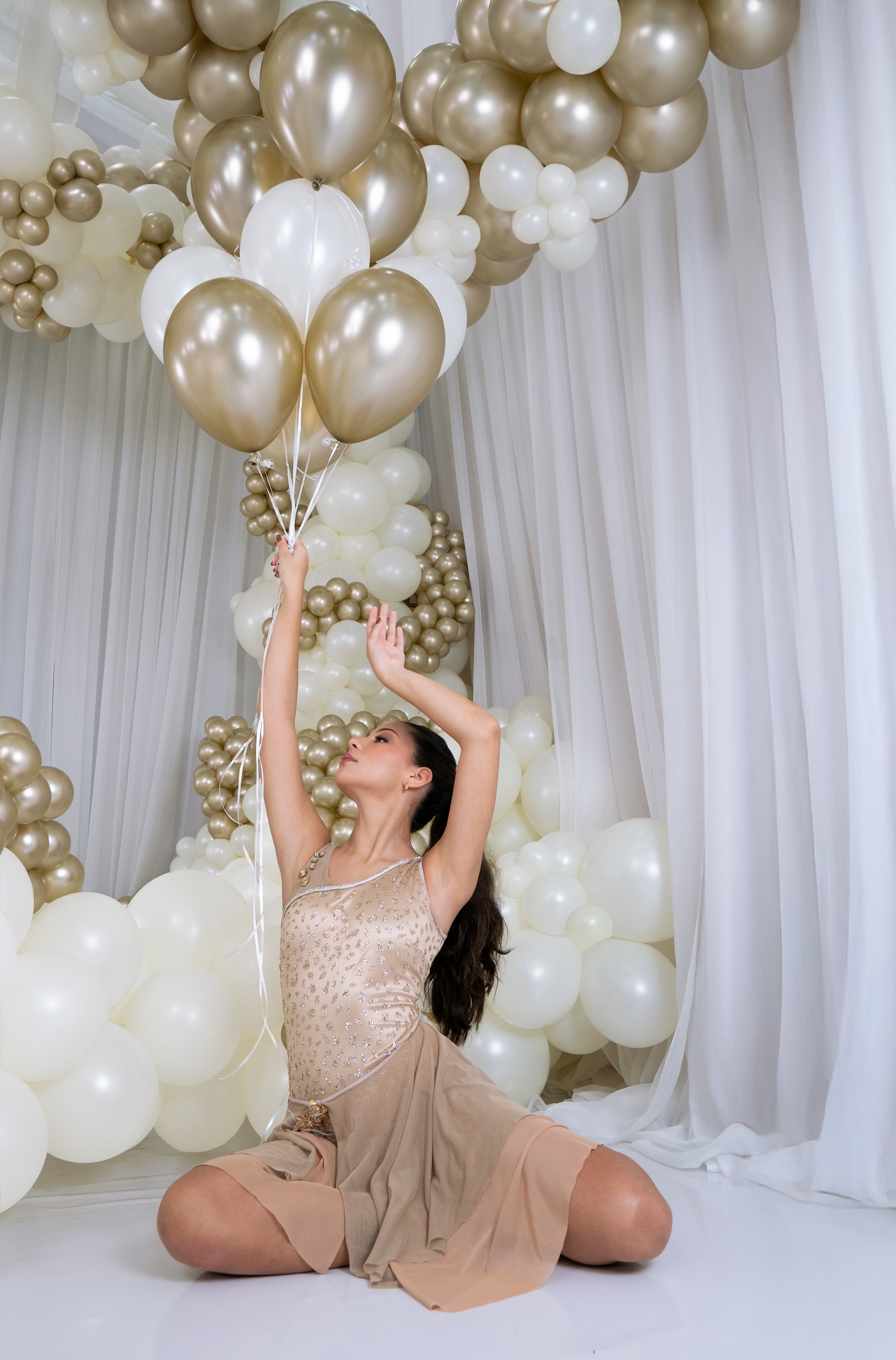 Шар (12''/30 см), Устрично-белый (806), шелк, 12 шт.