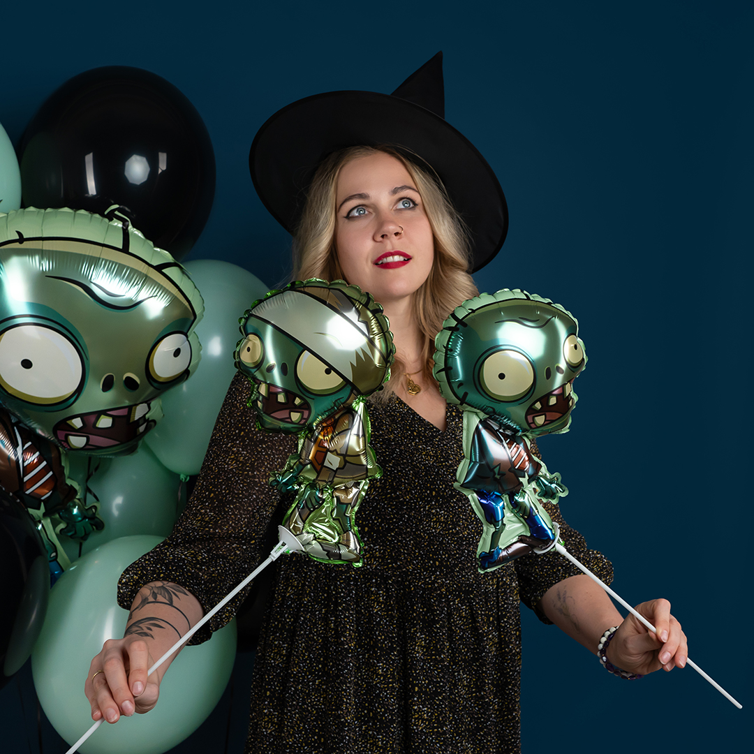 Шар с клапаном (17''/43 см) Мини-фигура, Зомби, 1 шт.